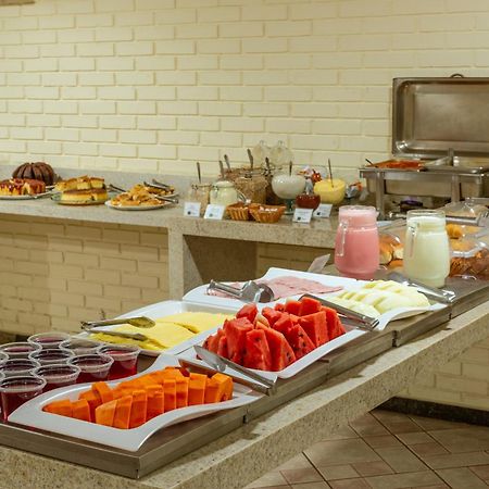 Rede Andrade Goiania Centro Hotel Eksteriør billede