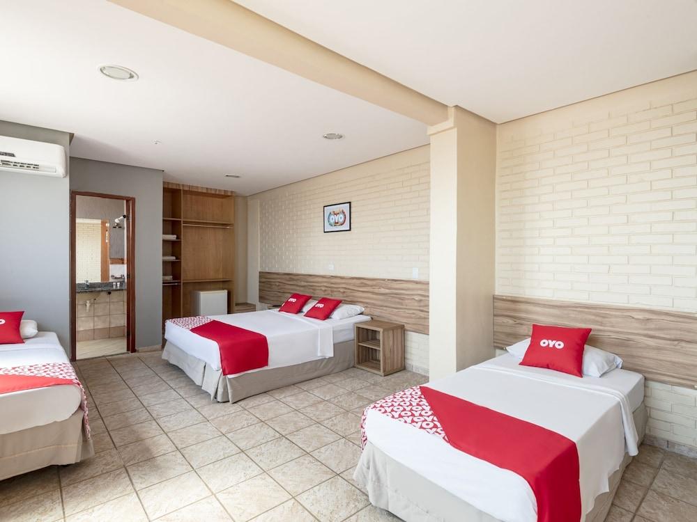 Rede Andrade Goiania Centro Hotel Eksteriør billede