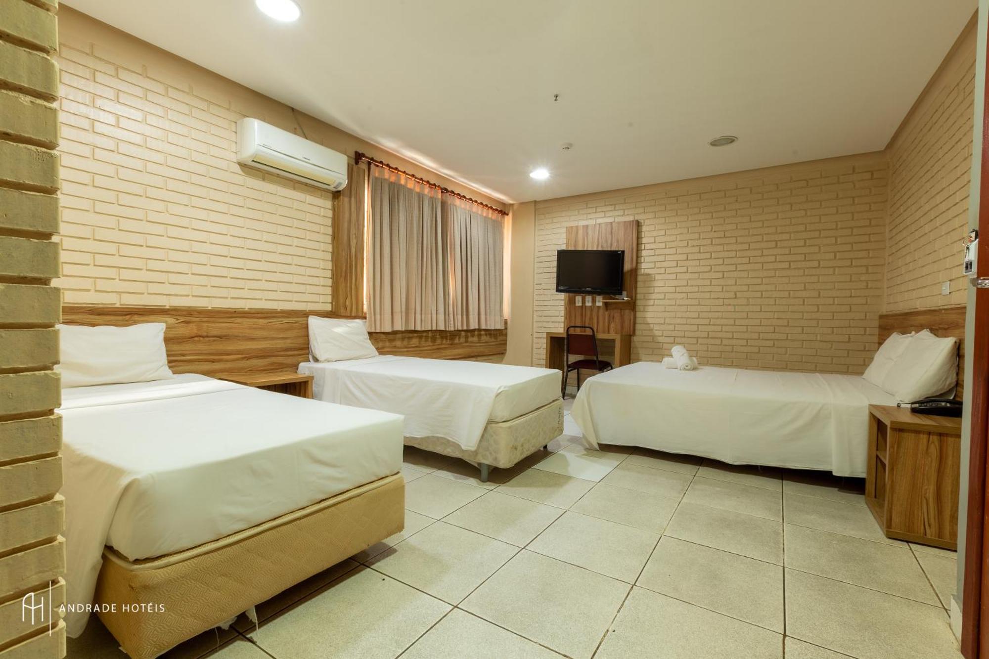 Rede Andrade Goiania Centro Hotel Eksteriør billede